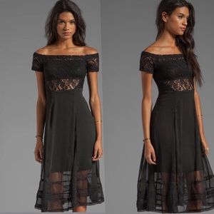 Free people black off the shoulder dress with lace (small)